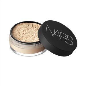 NARS Soft Velvet Powder in EDEN, NWOB